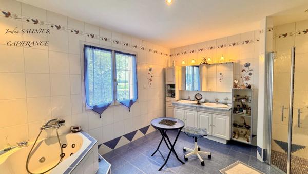 Maison 270m2 à vendre 7 pièces MONTEGUT LAURAGAIS (31)