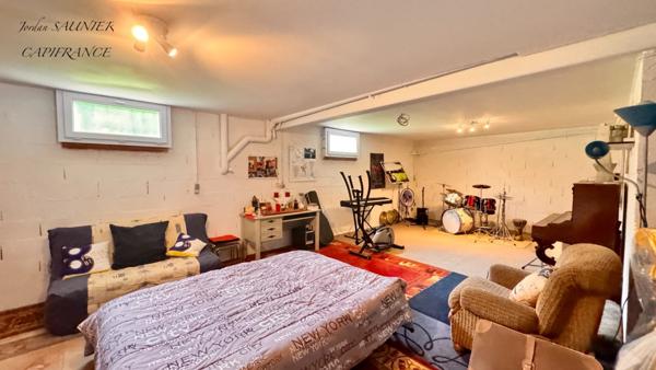 Maison 270m2 à vendre 7 pièces MONTEGUT LAURAGAIS (31)