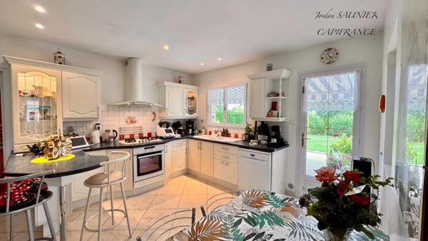 Maison 270m2 à vendre 7 pièces MONTEGUT LAURAGAIS (31)