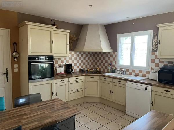 Achat - Maison Luçon 85400 5 pièces 108 m 2 529 m 2