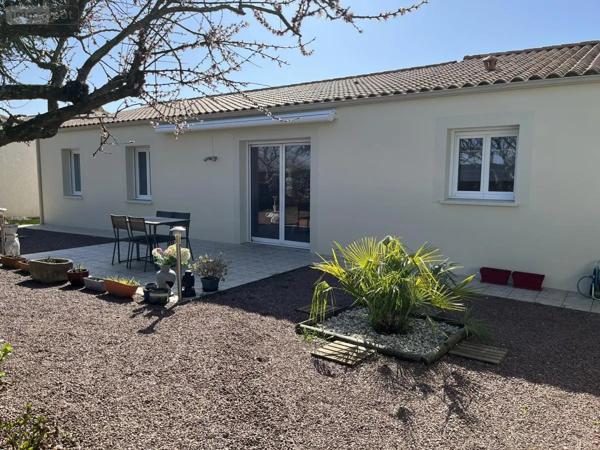 Achat - Maison Luçon 85400 5 pièces 108 m 2 529 m 2