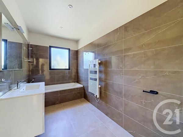 Maison à vendre  4 pièces - 149,04 m 2   PERI  - 201