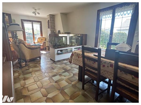 Maison familiale de 1978 de 145 m2 avec potentiel de 34 m2 actuellement