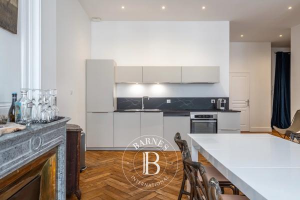 Lyon 6ème, Appartement 5 Chambres -  204 m² à vendre