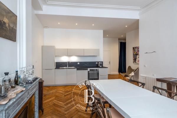 Lyon 6ème, Appartement 5 Chambres -  204 m² à vendre