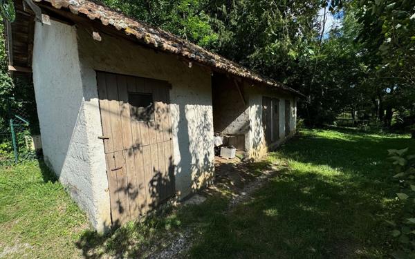 Maison à vendre    5 pièces •  Génissieux