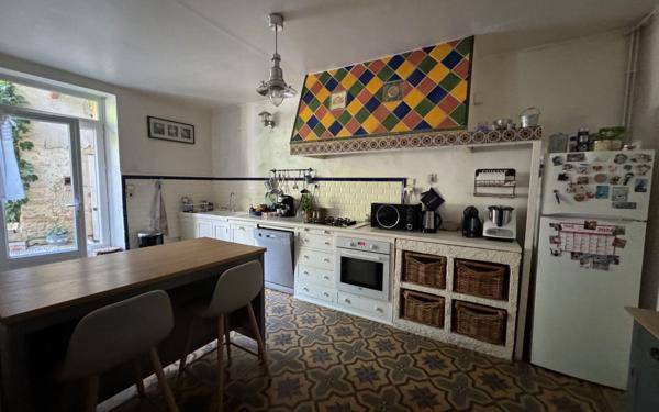 Maison à vendre    5 pièces •  Génissieux