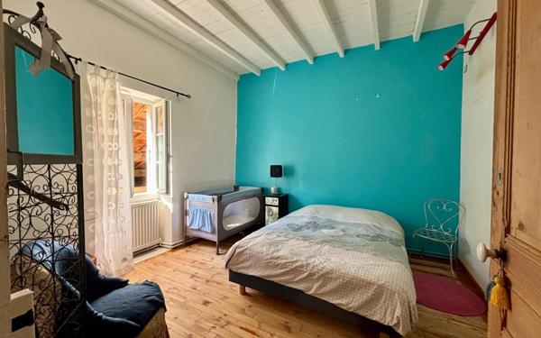 Maison à vendre    5 pièces •  Génissieux