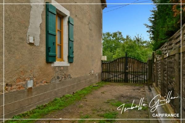 Maison à vendre 2 pièces CHATEAUMEILLANT (18)