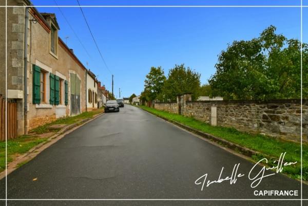 Maison à vendre 2 pièces CHATEAUMEILLANT (18)