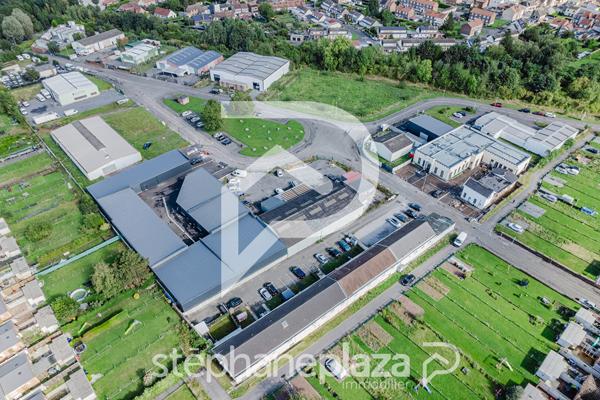 Entrepôt / Local industriel 312 m2