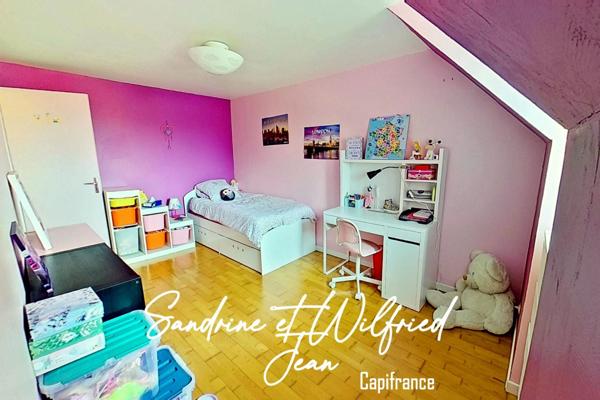 LA CHAPELLE LONGUEVILLE (27) - Maison individuelle avec sous-sol total - 4 chambres - terrain 741m²