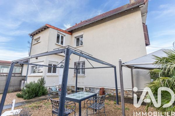 Maison à vendre 7 pièces 145 m² Viry-Châtillon