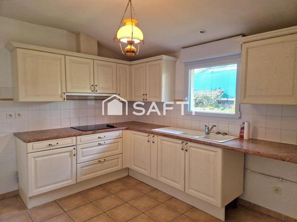 Maison  T3, 81 m² + 5 m² de cellier, dans résidence sécurisée, piscine et club house.