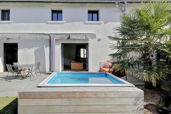 Les echets (01700) Corps de ferme 140m2 4 chambres avec Jardin au calme