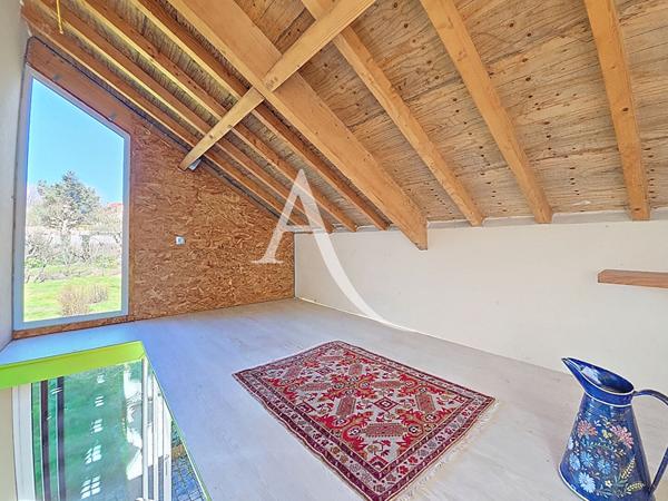 À VENDRE Maison 8 Pièces avec Appartement 2 pièces VERRIERES LE BUISSON