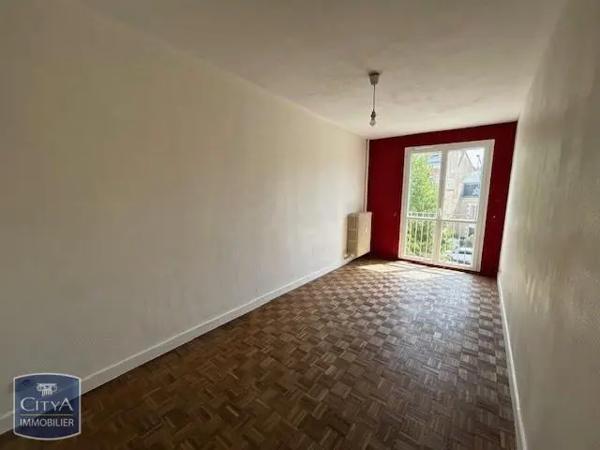 Appartement à louer 2 pièces 47.67m² Poitiers (86000)