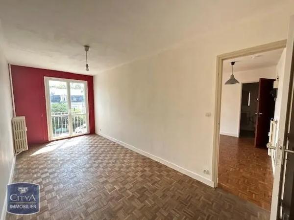Appartement à louer 2 pièces 47.67m² Poitiers (86000)