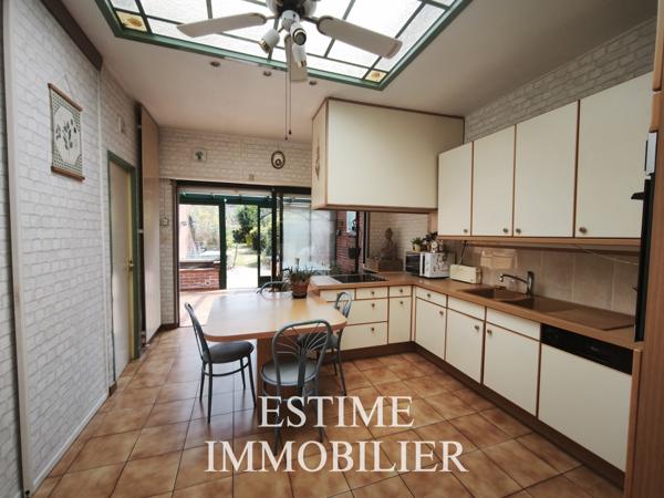 Maison 5 pièce(s) 3 chambre(s) 102 m²