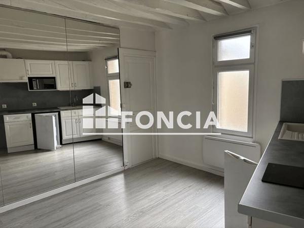 Location Appartement 2 pièces 34.9 m² - 16 RUE DE FRANCE Fontainebleau 77300