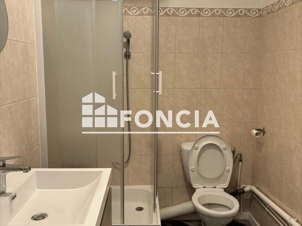 Location Appartement 2 pièces 34.9 m² - 16 RUE DE FRANCE Fontainebleau 77300