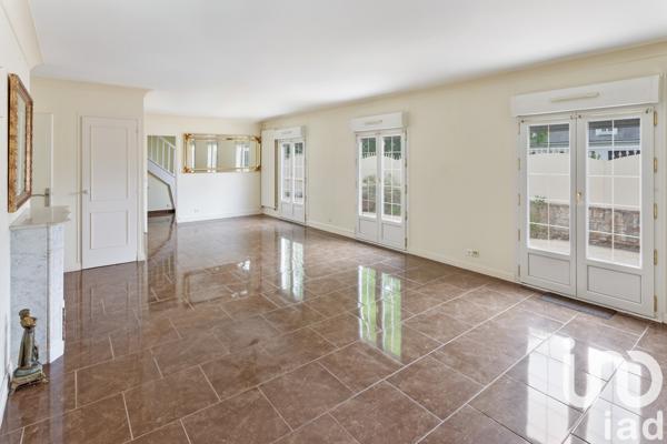 Maison à vendre 8 pièces 165 m² Carquefou