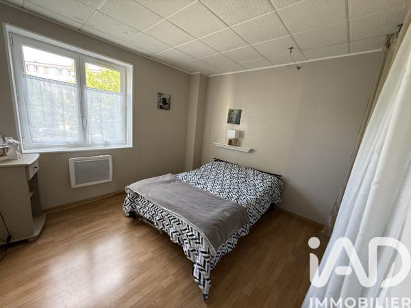 Location appartement 4 pièces 63 m² Melun