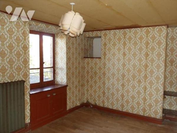 BOUSSAC (23) CREUSE, A vendre dans une rue très calme du quartier historique de la ville cette ...