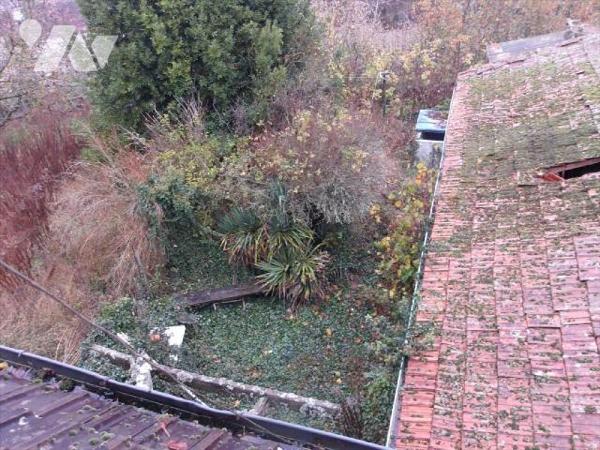 BOUSSAC (23) CREUSE, A vendre dans une rue très calme du quartier historique de la ville cette ...