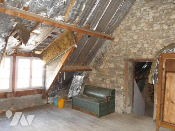 BOUSSAC (23) CREUSE, A vendre dans une rue très calme du quartier historique de la ville cette ...