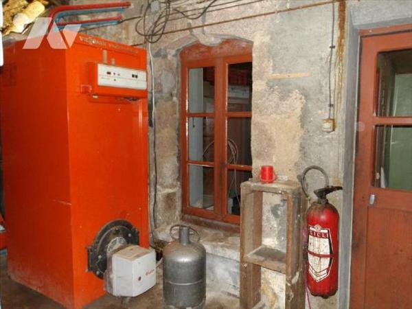 BOUSSAC (23) CREUSE, A vendre dans une rue très calme du quartier historique de la ville cette ...