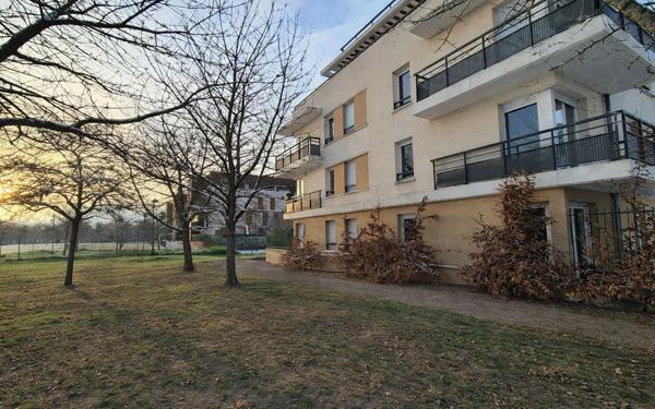 Appartement à vendre    2 pièces • 40,50 m2 Montévrain