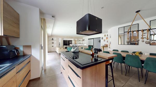 Maison 5 pièces – 150 m² environ à La Chapelle-sur-Erdre (ref : 2064T-LL)
