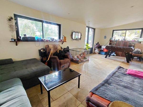 Maison à Le Mêle-sur-Sarthe, 61170 - 5 pièces 98m²