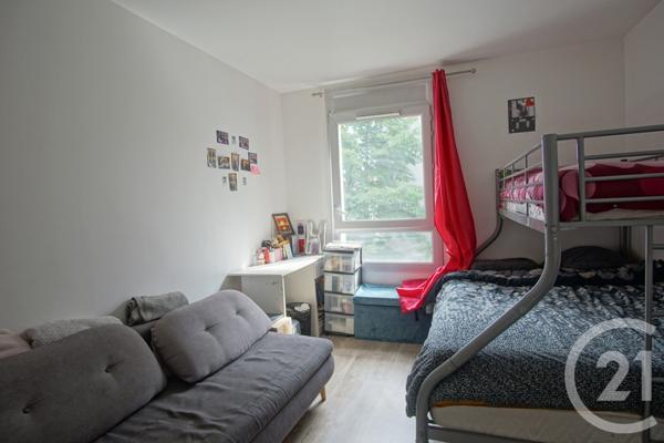 Appartement F4 à vendre  4 pièces - 72,92 m2 CHOISY LE ROI - 94