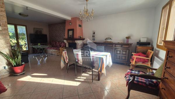 Maison Grisy Suisnes 6 pièce(s) 104 m2