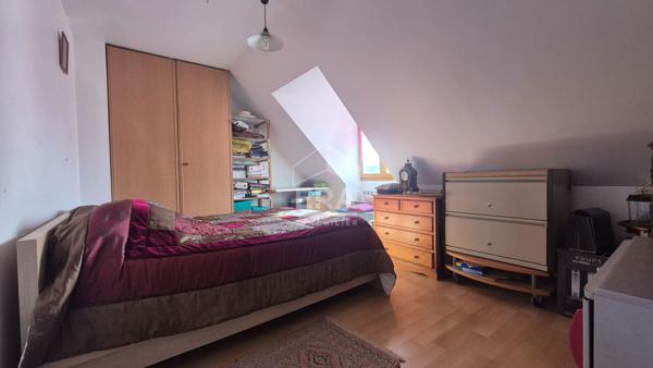 Maison Grisy Suisnes 6 pièce(s) 104 m2