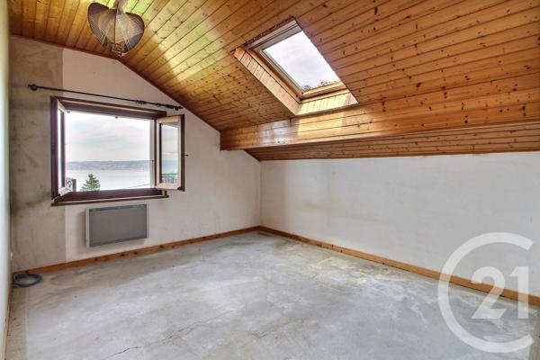 Maison à vendre  7 pièces - 124,73 m 2   LUGRIN  - 74