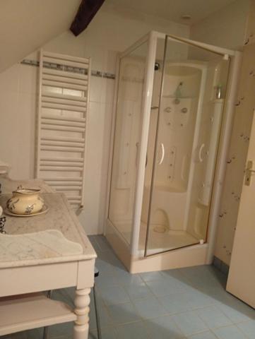 Maison à SANSSAT, 03150 - 5 pièces 178m²