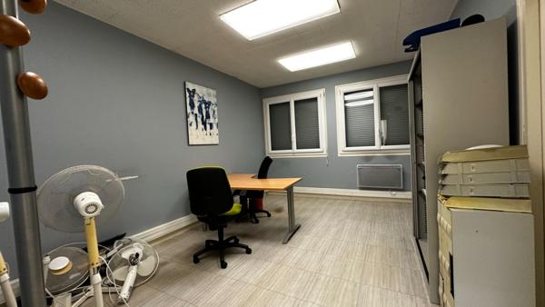 Locaux d'activité de 1 145 m2 à vendre sur une parcelle de 3 765 m2, zone d'activités de Nogent Sur Oise