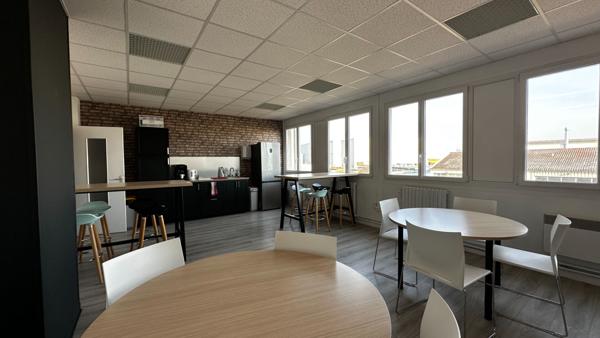 Locaux d'activité de 1 145 m2 à vendre sur une parcelle de 3 765 m2, zone d'activités de Nogent Sur Oise