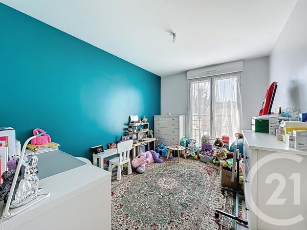 Appartement F4 à vendre  4 pièces - 72,42 m2 MONTFERMEIL - 93