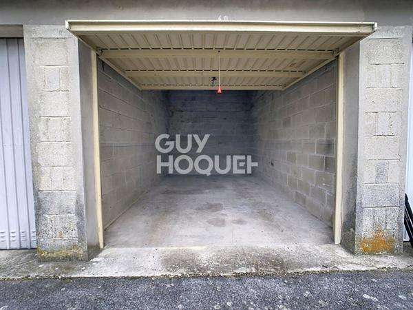 À vendre: Appartement 1 pièce de 27.80 m² (Loi CARREZ)