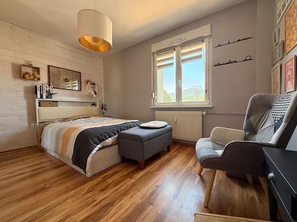 Appartement 4 pièces à Cernay : le charme au 2ème étage avec balcon ensoleillé !