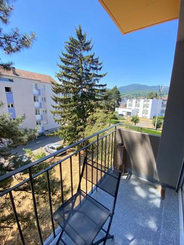 Appartement 4 pièces à Cernay : le charme au 2ème étage avec balcon ensoleillé !