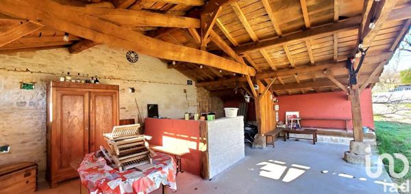 Longère 6 pièces de 165 m² à Celles-sur-Belle (79370)