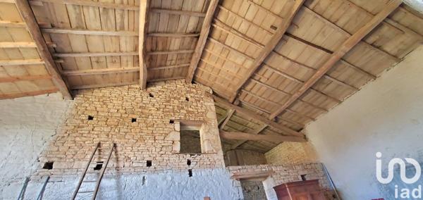 Longère 6 pièces de 165 m² à Celles-sur-Belle (79370)