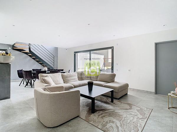 Maison moderne 4 chambres