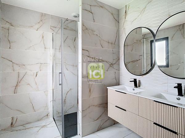 Maison moderne 4 chambres