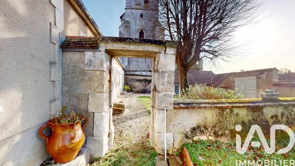 Maison à vendre 8 pièces 185 m² Gy-l'Évêque